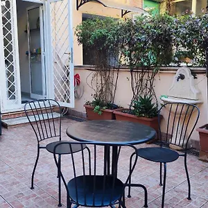 Appartamento Via Arriano 11, Roma
